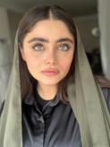 سبز عسلی دور مشکی