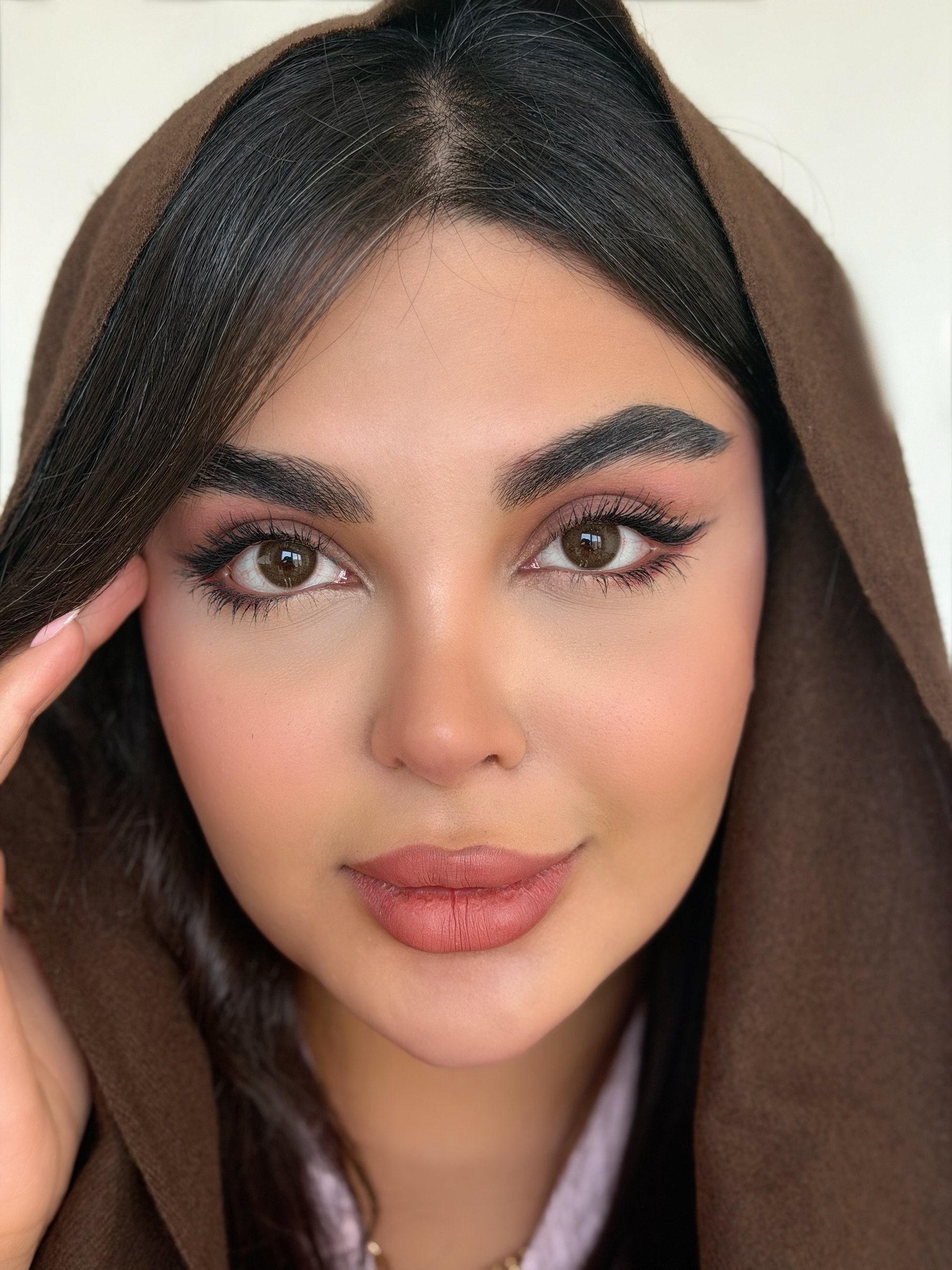 قهوه ای تیره طبیعی