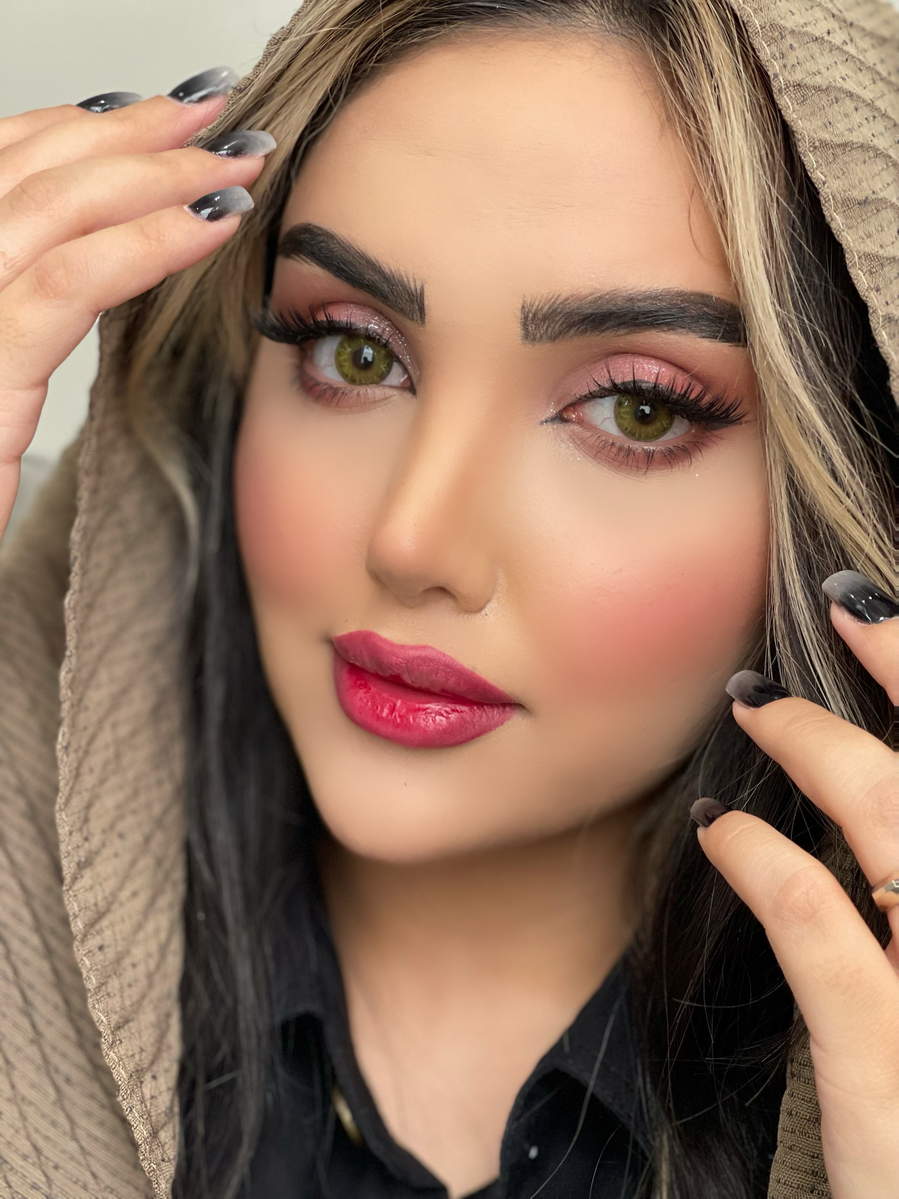 سبز عسلی بافت دار