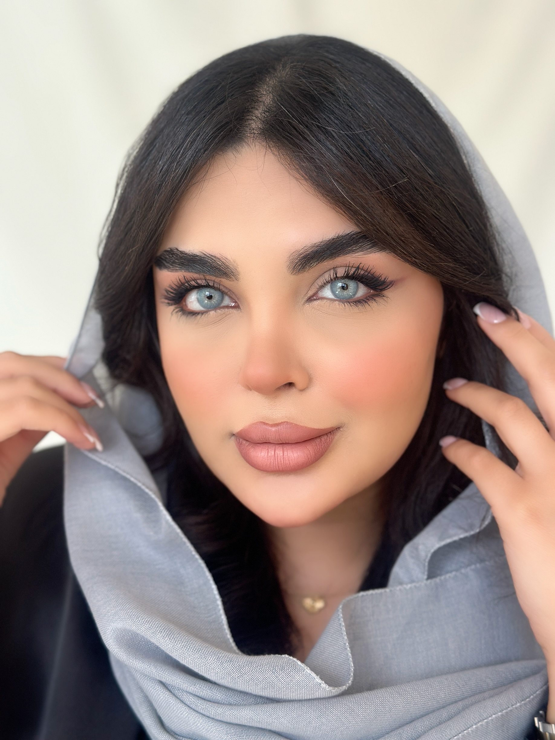 طوسی آبی عروسکی